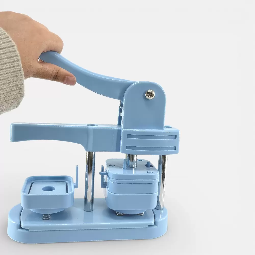 Square badge (button) press 50×50mm thumb 4